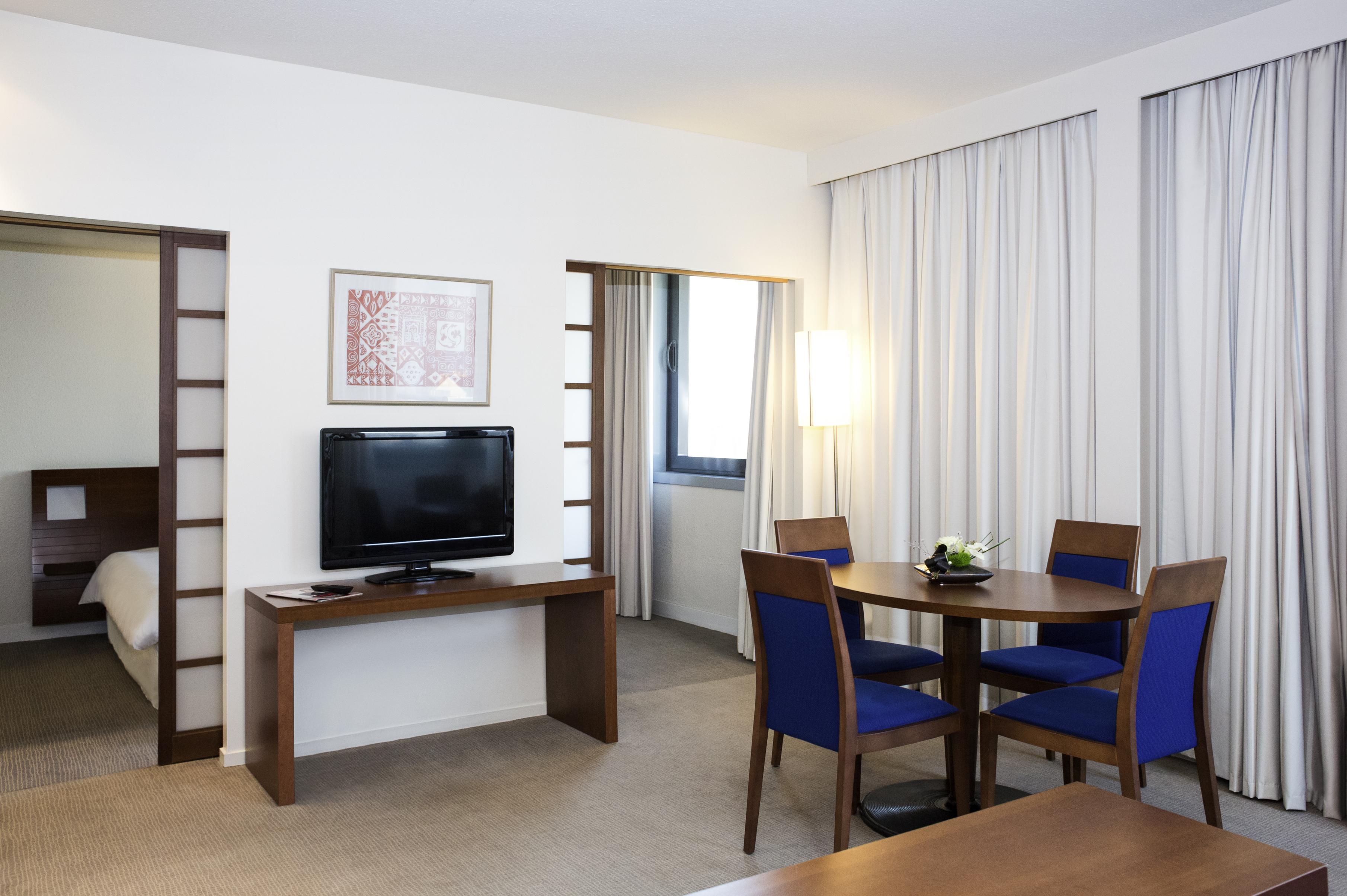 Novotel Grenoble Centre Luaran gambar