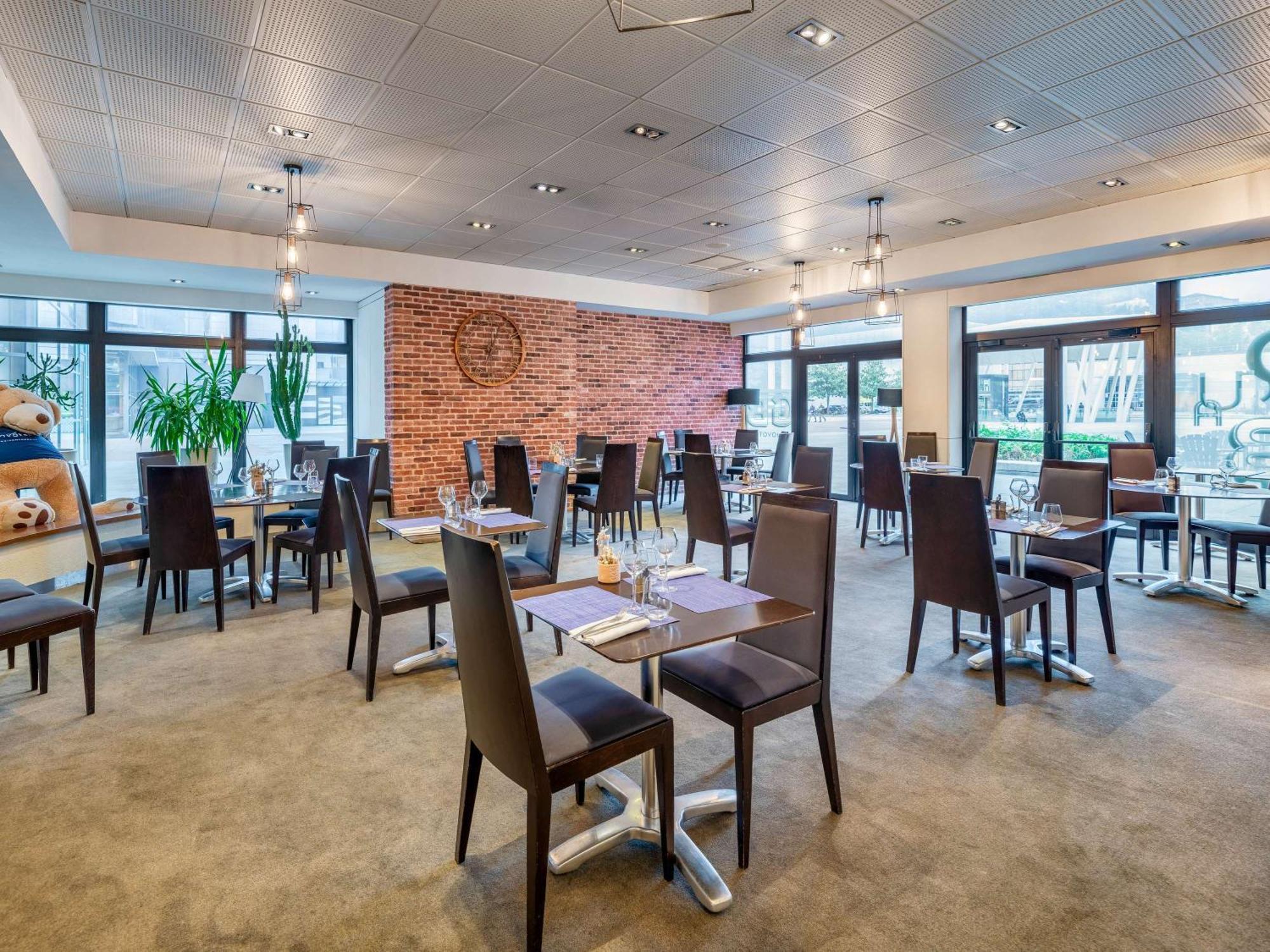 Novotel Grenoble Centre Luaran gambar